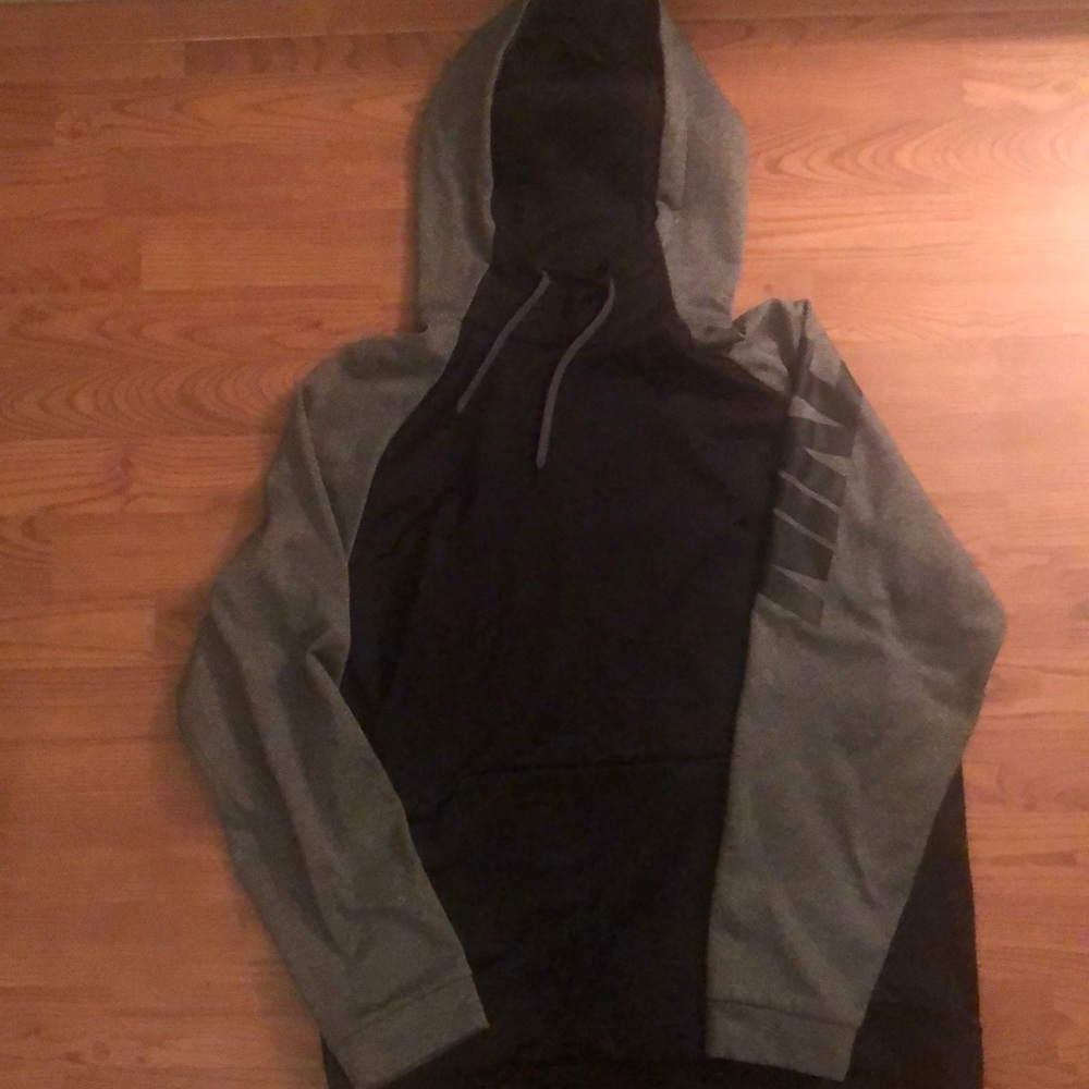Men’s Nike Dri-Fit hoodie